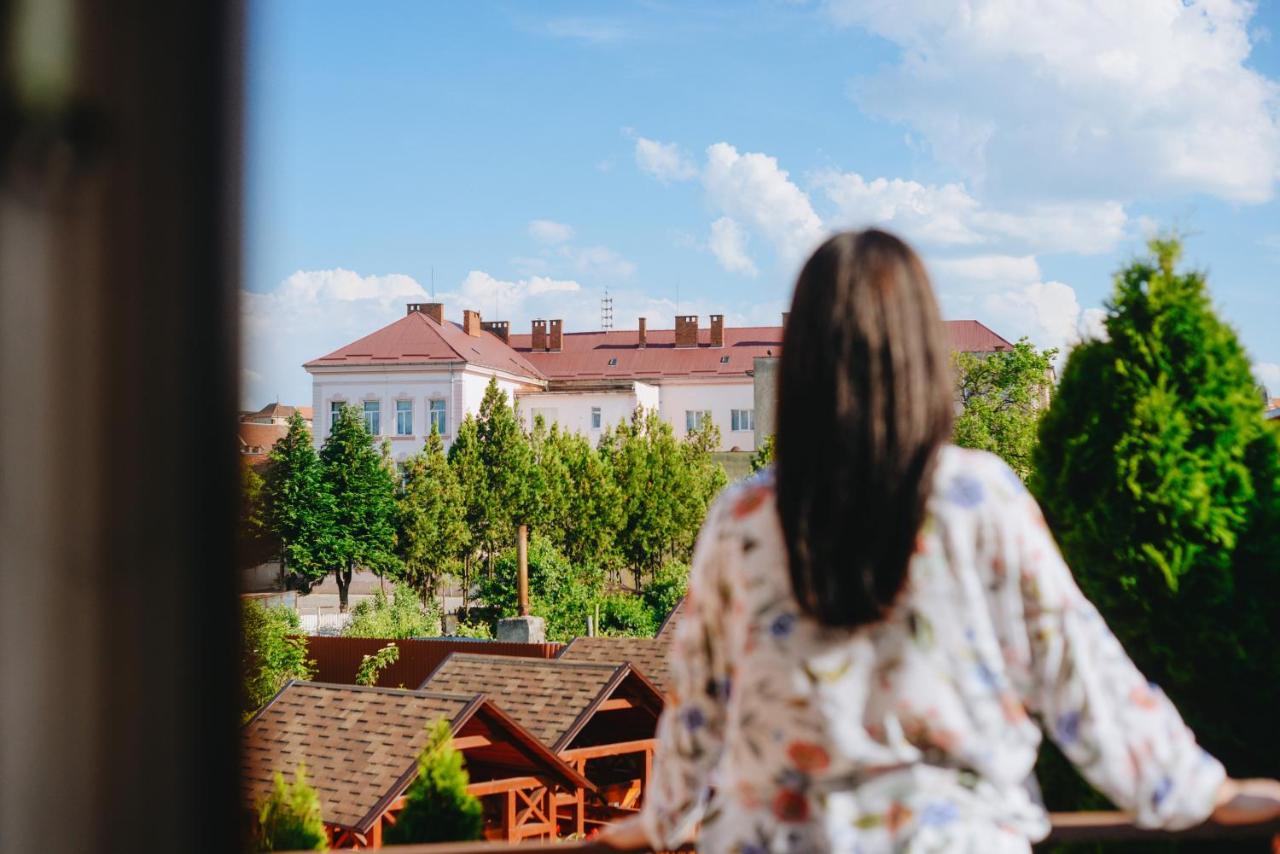 Hotel U Anity Užhorod Exteriér fotografie