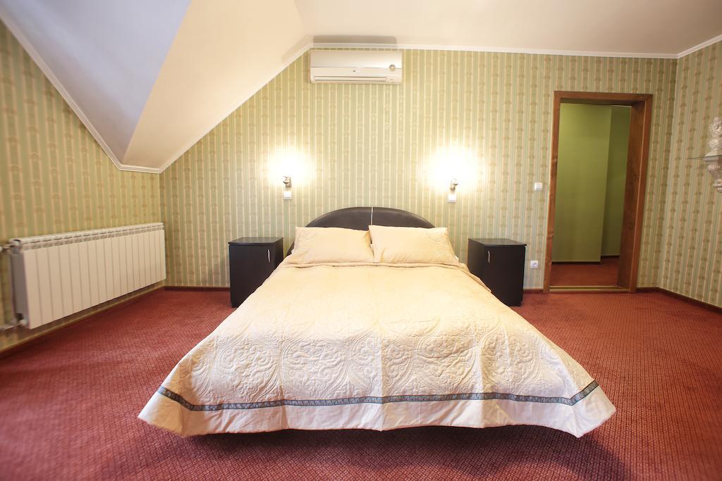 Hotel U Anity Užhorod Exteriér fotografie