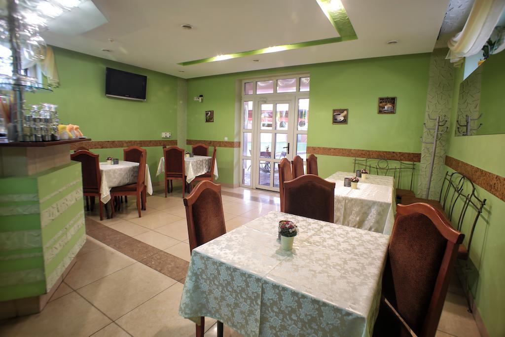 Hotel U Anity Užhorod Exteriér fotografie